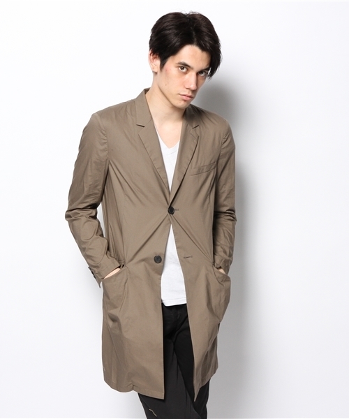And A(アンドエー)の「LIGHT CHESTER COAT(チェスターコート・メンズ・オリーブ/サックスブルー/キャメル・44/42)」の2枚目の写真