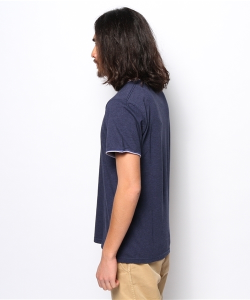 BEAMS（ビームス）の「○BEAMS / WカラーVネックＴシャツ（Tシャツ/カットソー・メンズ・ナチュラル/チャコールグレー/ネイビー・LARGE/MEDIUM/SMALL/X-LARGE）」の8枚目の写真