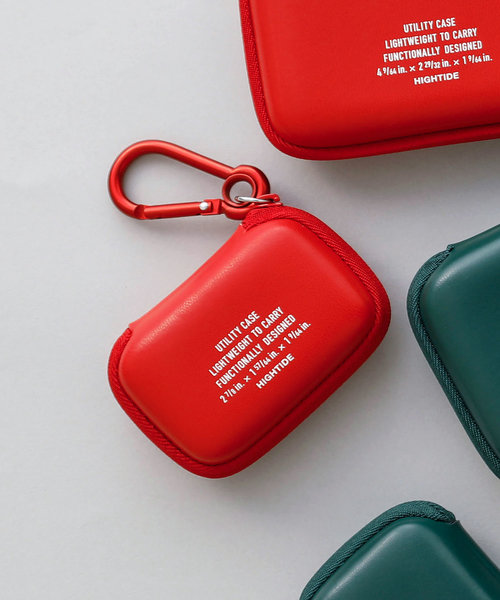 HIGHTIDE(ハイタイド)の「ユーティリティケース ミニ カラビナ付き ガジェットポーチ スクエア(ポーチ・レディース・ブラック/ベージュ/レッド/グリーン・FREE)」の16枚目の写真