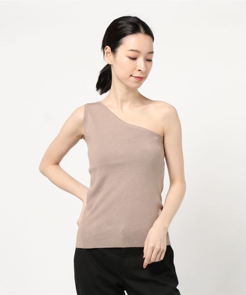 STYLEBLOCK(スタイルブロック)の「ワンショルダーカットソー(Tシャツ/カットソー・レディース・ブラック/カーキ/アイボリー/グレイッシュベージュ・M)」の3枚目の写真