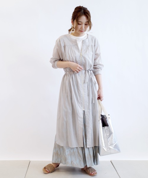 DouDou（ドゥドゥ）の「プリントタックギャザースカート（スカート・レディース・ベージュ/サックスブルー・FREE）」の5枚目の写真