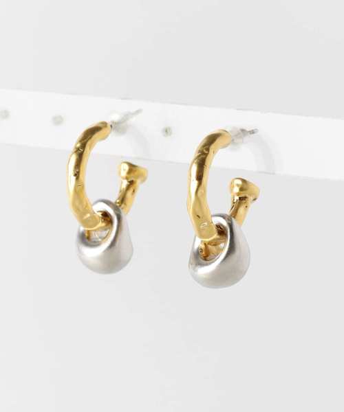 SMELLY（スメリー）の「コンビメッキミニフープピアス（ピアス（両耳用）・レディース・ゴールド系その他・-）」の4枚目の写真