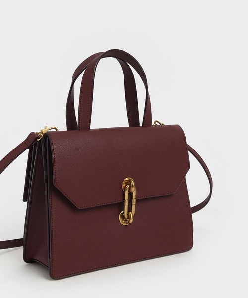 CHARLES & KEITH(チャールズ & キース)の「メタリックアクセントトートバッグ / Metallic Accent Tote Bag(トートバッグ・レディース・ブラック/バーガンディー・M)」の9枚目の写真