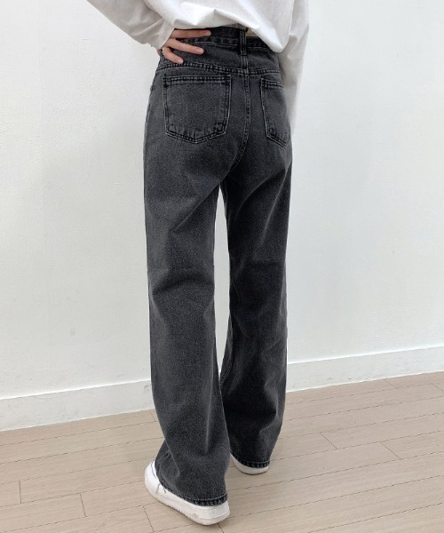 muahmuah（ムーアムーア）の「『muah muah/ムーアムーア』POINT RELAX FIT BLACK JEAN/ポイント リラックスフィット ブラックジーンズ（デニムパンツ・レディース・ブラック・S/M）」の7枚目の写真