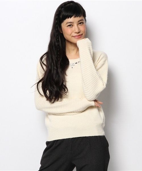 MAJESTIC LEGON（マジェスティックレゴン）の「◇アンゴラ混ビジューＰＯ（ニット/セーター・レディース・アイボリー/ピンク/グレー/ブルー/ブルー系その他・FREE）」の15枚目の写真