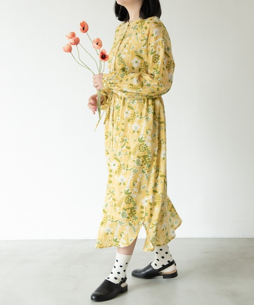 MERLOT（メルロー）の「ボタニカルシャツワンピース（シャツワンピース・レディース・イエロー/ブルー・FREE）」の13枚目の写真