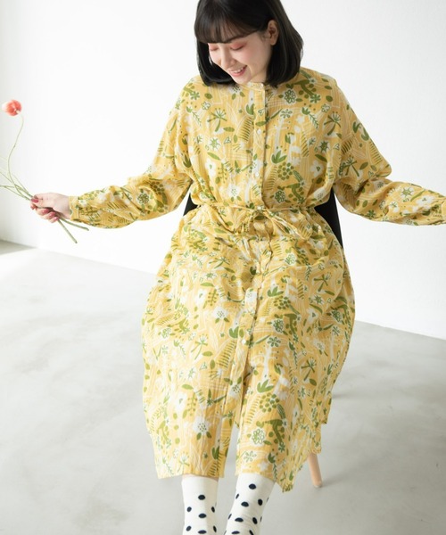 MERLOT（メルロー）の「ボタニカルシャツワンピース（シャツワンピース・レディース・イエロー/ブルー・FREE）」の14枚目の写真