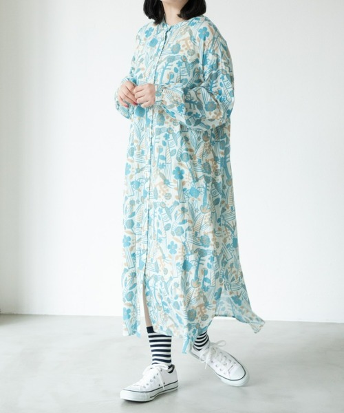 MERLOT（メルロー）の「ボタニカルシャツワンピース（シャツワンピース・レディース・イエロー/ブルー・FREE）」の5枚目の写真