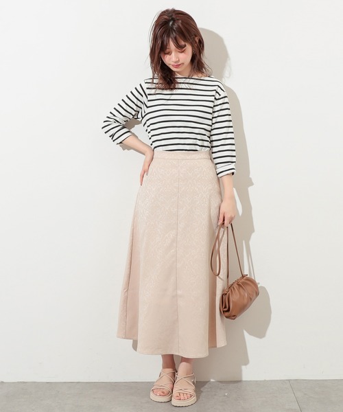 natural couture（ナチュラルクチュール）の「アンティークジャガード大人フレアスカート（スカート・レディース・オレンジ/ライトベージュ/サックスブルー・FREE）」の11枚目の写真