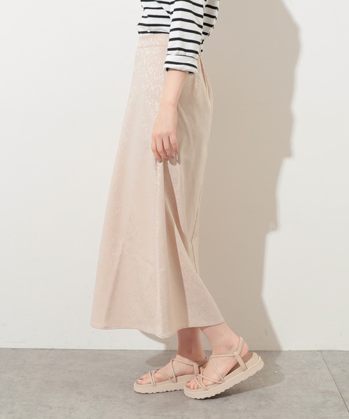 natural couture（ナチュラルクチュール）の「アンティークジャガード大人フレアスカート（スカート・レディース・オレンジ/ライトベージュ/サックスブルー・FREE）」の19枚目の写真