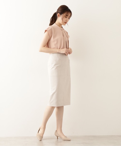NATURAL BEAUTY BASIC（ナチュラルビューティーベーシック）の「ポケットディテールストレートスカート（スカート・レディース・ベージュ/ピンク/ネイビー・LARGE/MEDIUM/SMALL/X-SMALL）」の4枚目の写真