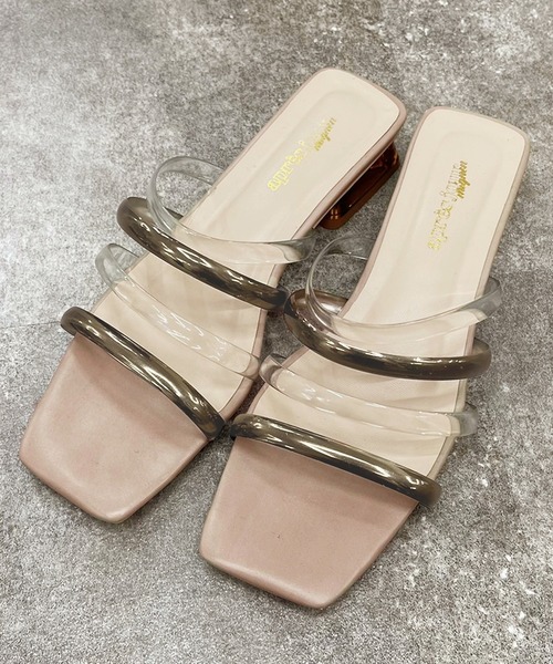apres jour mignon(アプレジュールミニョン)の「スクエアクリアヒールサンダル【ZOZOTOWN限定アイテム】(サンダル・レディース・ブラック/グレイッシュベージュ/アイボリー・X-LARGE/LARGE/MEDIUM/SMALL)」の3枚目の写真