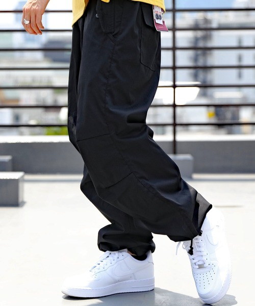 ８(eight)（エイト）の「オーバースノーパンツ（カーゴパンツ・メンズ・ホワイト/ブラック/カーキ/グレイッシュベージュ/グリーン/オレンジ/カーキ系2/ベージュ/ネイビー・MEDIUM/LARGE/SMALL/X-LARGE）」の19枚目の写真