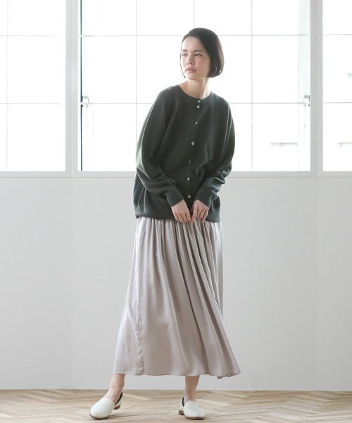 Pao de lo(パオデロ)の「美濃和紙ニット羽織り(ニット/セーター・レディース・チャコールグレー/グレー/オレンジ・9号/7号)」の15枚目の写真