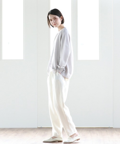 Pao de lo(パオデロ)の「美濃和紙ニット羽織り(ニット/セーター・レディース・チャコールグレー/グレー/オレンジ・9号/7号)」の22枚目の写真