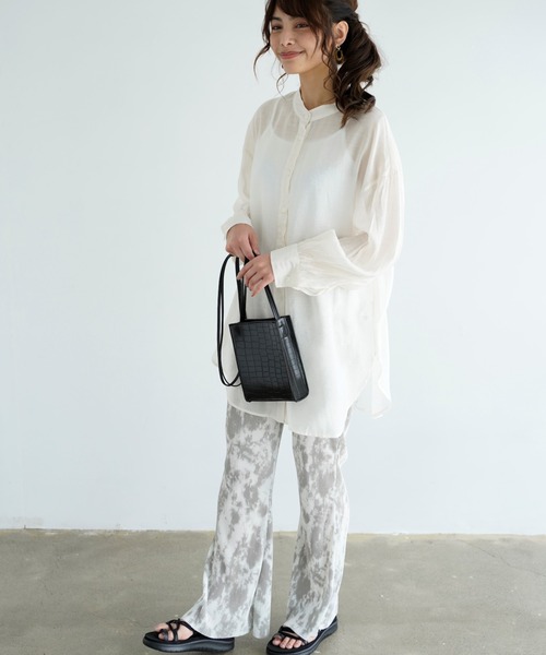 Chiaro（キアロ）の「タイダイ柄楊柳プリーツワイドフレアパンツ（その他パンツ・レディース・ベージュ/グレー/オリーブ・FREE）」の12枚目の写真