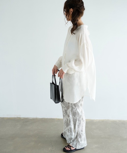 Chiaro（キアロ）の「タイダイ柄楊柳プリーツワイドフレアパンツ（その他パンツ・レディース・ベージュ/グレー/オリーブ・FREE）」の7枚目の写真