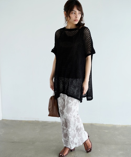 Chiaro（キアロ）の「タイダイ柄楊柳プリーツワイドフレアパンツ（その他パンツ・レディース・ベージュ/グレー/オリーブ・FREE）」の5枚目の写真