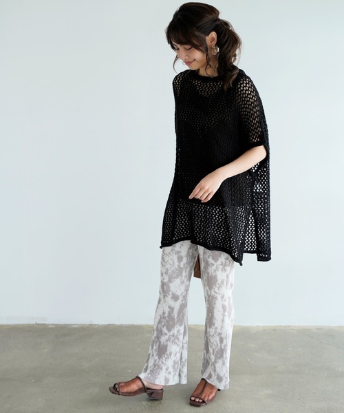 Chiaro（キアロ）の「タイダイ柄楊柳プリーツワイドフレアパンツ（その他パンツ・レディース・ベージュ/グレー/オリーブ・FREE）」の11枚目の写真