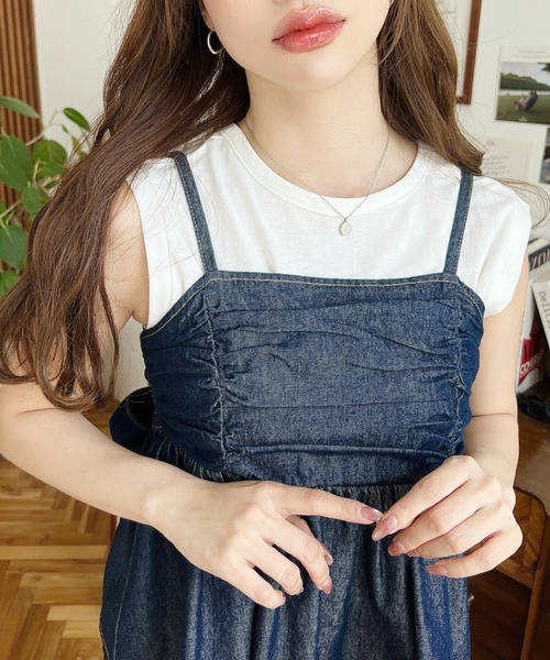 moment+（モーメントプラス）の「綿100％天竺.無地＆ボーダーバックショルダータックノースリーブTシャツ（Tシャツ/カットソー・レディース・ブラック/ベージュ/オフホワイト/杢グレー/グレイッシュベージュ/ピンク/オレンジ/ターコイズブルー/グリーン/クリアグリーン/イエロー×グリーン/ブラック系その他/グレー/オートミール/チャコールグレー・M/L）」の19枚目の写真