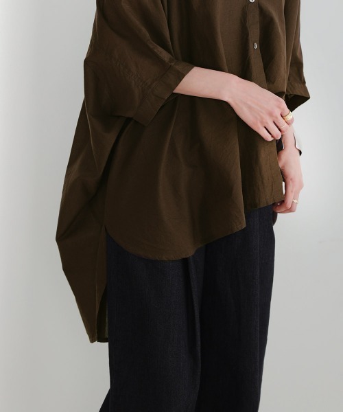 Bou Jeloud(ブージュルード)の「ワイドシャツブラウス(シャツ/ブラウス・レディース・ブラウン/オフホワイト/マスタード/ブルーグリーン/A・38)」の8枚目の写真