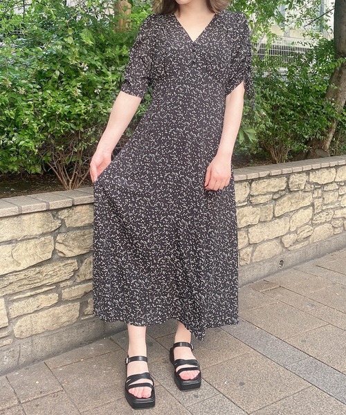 感謝の声続々 バックレースアップワンピース 超爆安