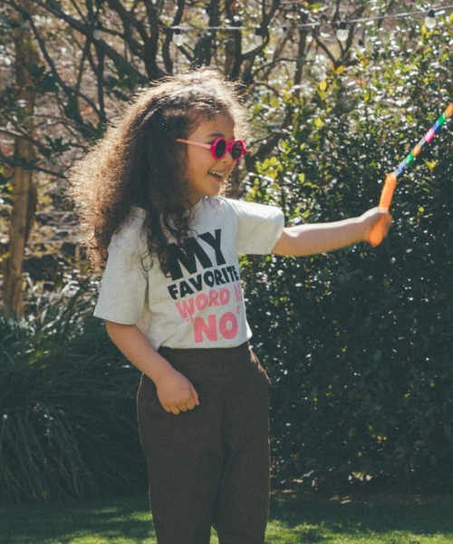 GLOBAL WORK(グローバルワーク)の「【宮城舞さんコラボ】グラフィックT【キッズ】/940460(Tシャツ/カットソー・キッズ・グレー/ブラック/ホワイト・150cm/160cm/100cm/120cm/140cm/110cm/130cm)」の3枚目の写真