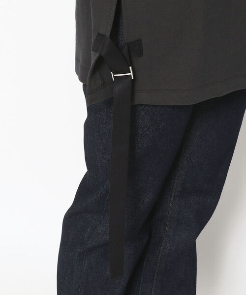 AULA AILA（アウラアイラ）の「AULA AILA（アウラアイラ）別注カラーステッチTシャツ（Tシャツ/カットソー・レディース・ホワイト/チャコールグレー・0）」の16枚目の写真