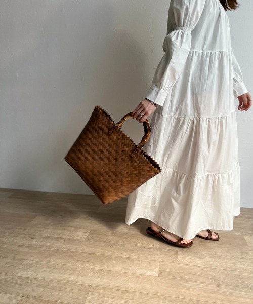 ISOOK(アイスー)の「Bamboo like basket bag / バンブーライクバスケットバッグ(かごバッグ・レディース・ベージュ/ブラウン・FREE)」の6枚目の写真