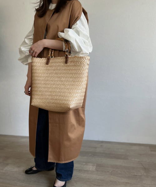 ISOOK(アイスー)の「Bamboo like basket bag / バンブーライクバスケットバッグ(かごバッグ・レディース・ベージュ/ブラウン・FREE)」の4枚目の写真