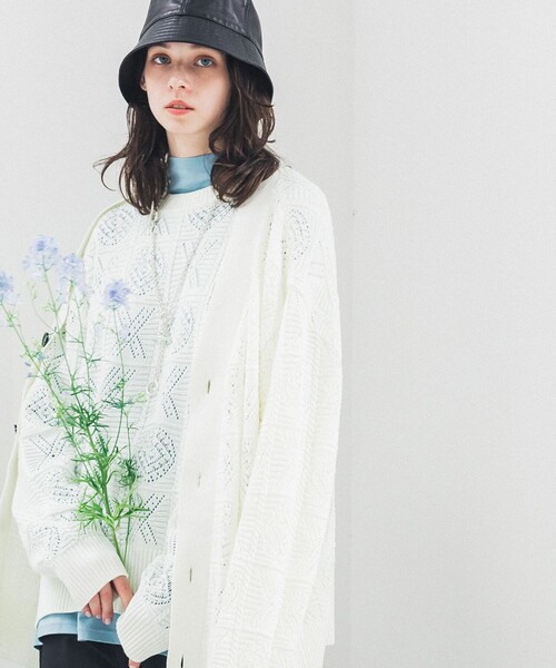 LiNoH（リノー）の「エンブロイダリータートルネックカットソー/EMBROIDERY TURTLE NECK L/S TEE（Tシャツ/カットソー・メンズ・グレイッシュベージュ/ブルー/ミント/ピンク・1/2）」の17枚目の写真