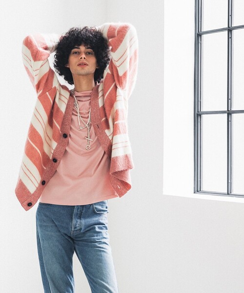 LiNoH（リノー）の「エンブロイダリータートルネックカットソー/EMBROIDERY TURTLE NECK L/S TEE（Tシャツ/カットソー・メンズ・グレイッシュベージュ/ブルー/ミント/ピンク・1/2）」の5枚目の写真