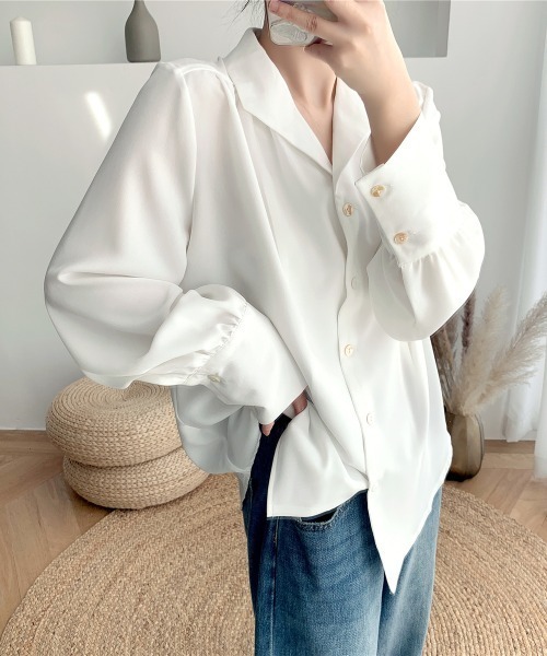 ABITOKYO(アビトーキョー)の「ボリュウーム袖開襟シャツ(シャツ/ブラウス・レディース・ホワイト/ブルー/ブラック・S/M/L)」の4枚目の写真