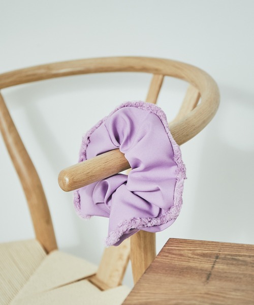 VIS（ビス）の「フリンジビッグシュシュ（シュシュ・レディース・ベージュ/カーキ/パープル系その他・FREE）」の7枚目の写真