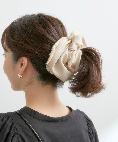 VIS（ビス）の「フリンジビッグシュシュ（シュシュ・レディース・ベージュ/カーキ/パープル系その他・FREE）」の12枚目の写真