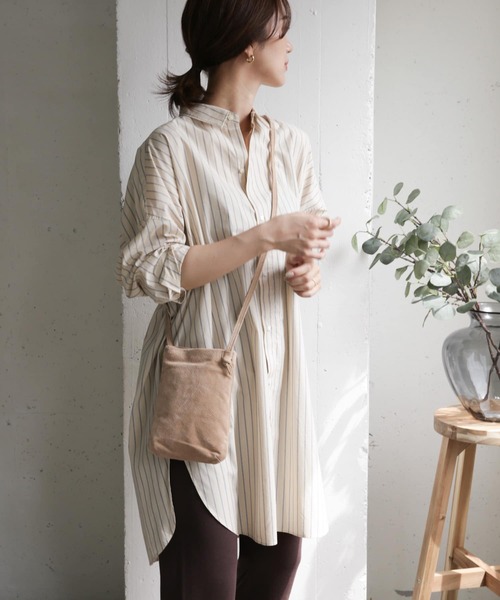 URBAN RESEARCH DOORS(アーバンリサーチドアーズ)の「コットンビッグシャツ(シャツ/ブラウス・レディース・ネイビー/ライトグレー/ストライプ・ONE)」の3枚目の写真