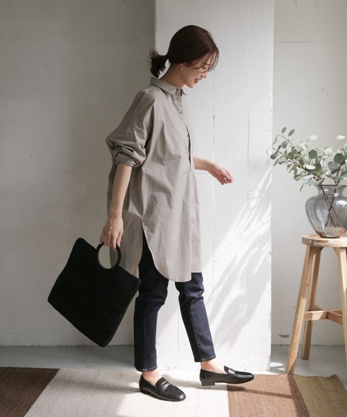 URBAN RESEARCH DOORS(アーバンリサーチドアーズ)の「コットンビッグシャツ(シャツ/ブラウス・レディース・ネイビー/ライトグレー/ストライプ・ONE)」の22枚目の写真