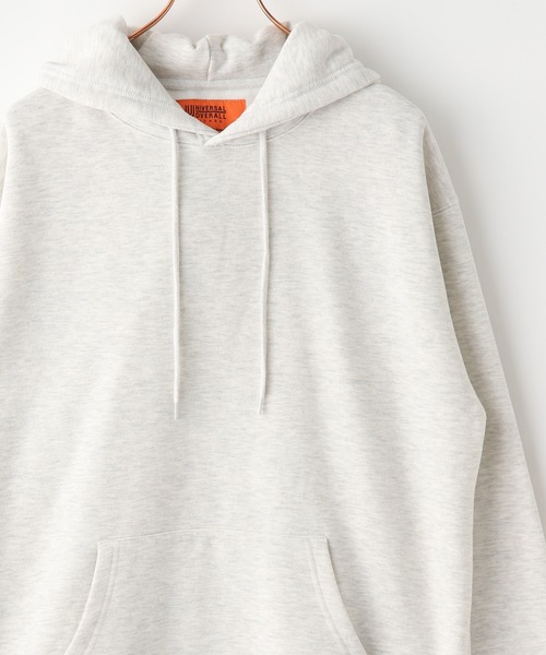 UNIVERSAL OVERALL(ユニバーサルオーバーオール)の「【UNIVERSAL OVERALL】T/C SWEAT HOODIE / 裏起毛プルオーバーパーカー(パーカー・メンズ・ベージュ系その他/ホワイト/オレンジ系/オフホワイト/ブラック/グリーン系・SMALL/MEDIUM/LARGE)」の3枚目の写真