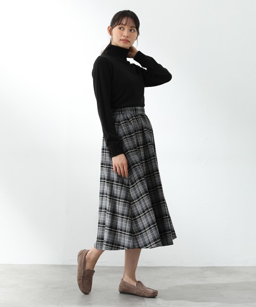 Honeys（ハニーズ）の「あったかタートルネック（ニット/セーター・レディース・ブラック/ブルー/モカ/ホワイト系その他/グレー系その他/ブラウン系その他/アイボリー・LL/S/M/L）」の13枚目の写真