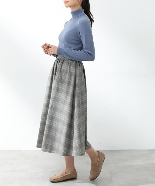 Honeys（ハニーズ）の「あったかタートルネック（ニット/セーター・レディース・ブラック/ブルー/モカ/ホワイト系その他/グレー系その他/ブラウン系その他/アイボリー・LL/S/M/L）」の11枚目の写真