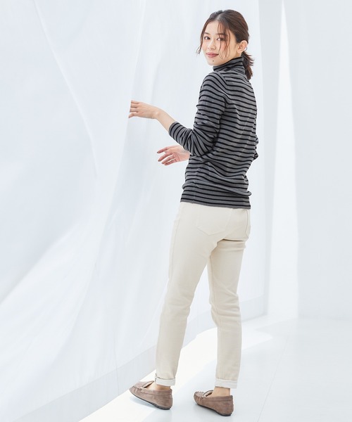 Honeys（ハニーズ）の「あったかタートルネック（ニット/セーター・レディース・ブラック/ブルー/モカ/ホワイト系その他/グレー系その他/ブラウン系その他/アイボリー・LL/S/M/L）」の22枚目の写真