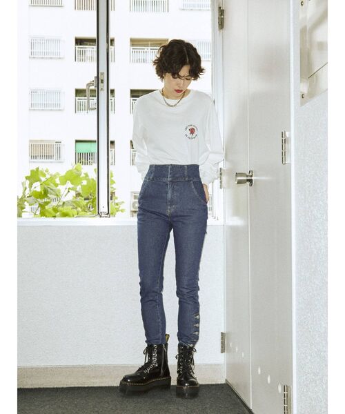 jouetie(ジュエティ)の「ハイウエストストレッチスキニーパンツ(デニムパンツ・レディース・ブラック/ブルー・MEDIUM)」の12枚目の写真