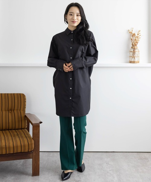 clear（クリア）の「バックギャザーオーバーサイズシャツ（シャツ/ブラウス・レディース・ブラック/オフホワイト/カーキ・F）」の8枚目の写真