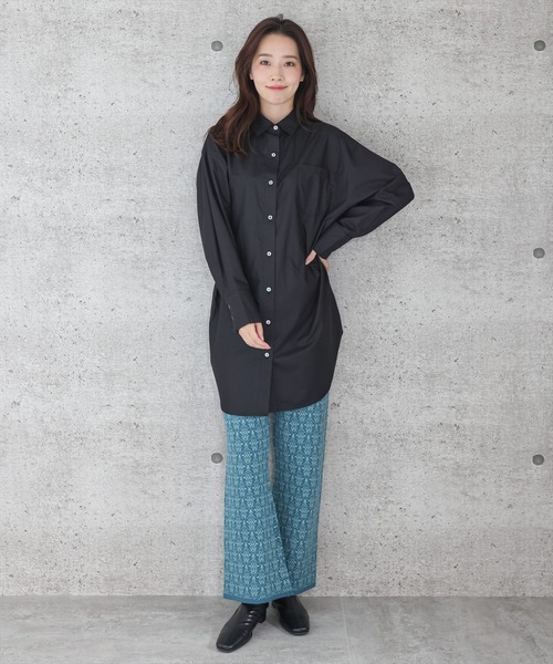 clear（クリア）の「バックギャザーオーバーサイズシャツ（シャツ/ブラウス・レディース・ブラック/オフホワイト/カーキ・F）」の22枚目の写真