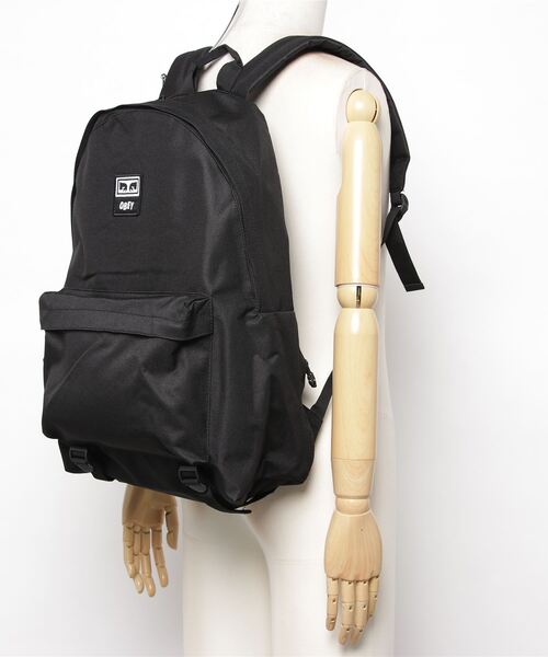 OBEY(オベイ)の「OBEY/オベイ ポリナイロン ロゴ入り ベーシック デイパック(バックパック/リュック・メンズ・ブラック・FREE)」の11枚目の写真