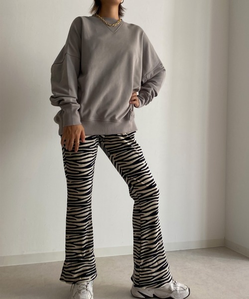 Avvenente（アベネンテ）の「【Avvenente】バックロゴ刺繍スウェット（スウェット・レディース・グレー/グリーン・FREE）」の9枚目の写真