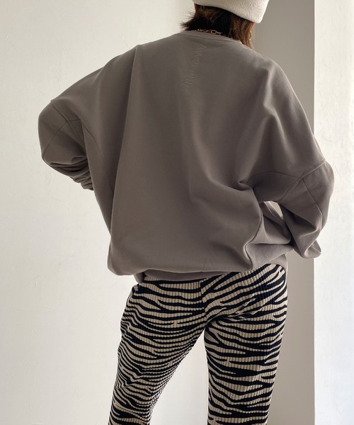 Avvenente（アベネンテ）の「【Avvenente】バックロゴ刺繍スウェット（スウェット・レディース・グレー/グリーン・FREE）」の5枚目の写真