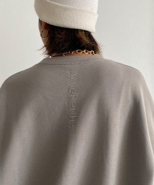 Avvenente（アベネンテ）の「【Avvenente】バックロゴ刺繍スウェット（スウェット・レディース・グレー/グリーン・FREE）」の3枚目の写真