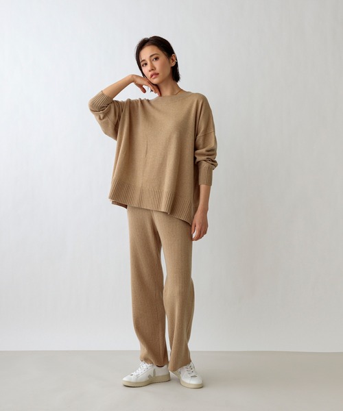 SETENS(セテンス)の「【ZOZO限定発売】【SETENS/セテンス】ショートネックオーバーサイズニット(ニット/セーター・レディース・ベージュ/グレー/ブラック・F)」の6枚目の写真