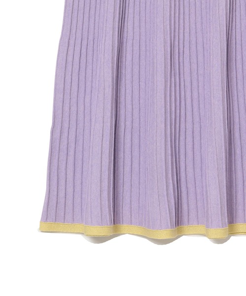 MADEMOISELLE ROPE'(マドモアゼル ロペ)の「【セットアップ対応】ラメフリルリブニットスカート(スカート・レディース・ベージュ/ラベンダー・38)」の4枚目の写真